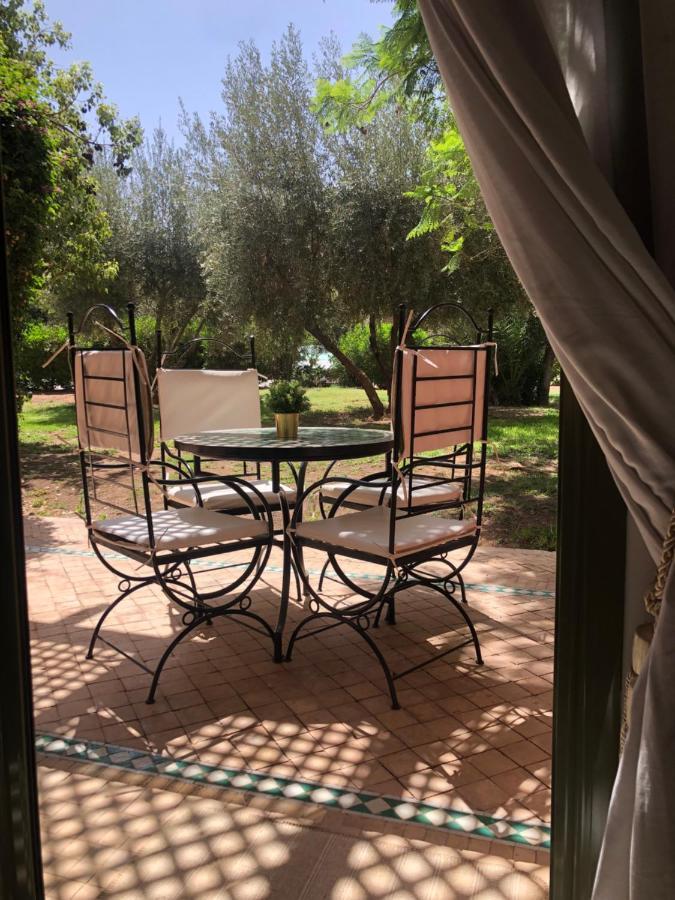 Palmeraie Village 2 - Cosi Appartement En Rez De Jardin Marrakesh Exterior foto